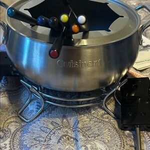 Cuisinart Silver Fondue Pot with Multicolor Forks